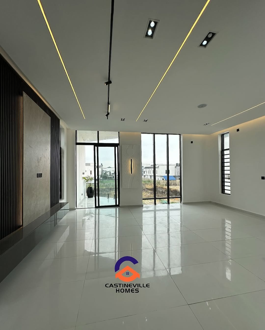 ▪️HOUSE TYPE_ Contemporary 5 bedroom Fully duplex with Swimming pool BQ‼️__📍LOCATION_ Ajah_ Lekki Lagos.__▪️PRICE_ N285 Million Naira‼_6