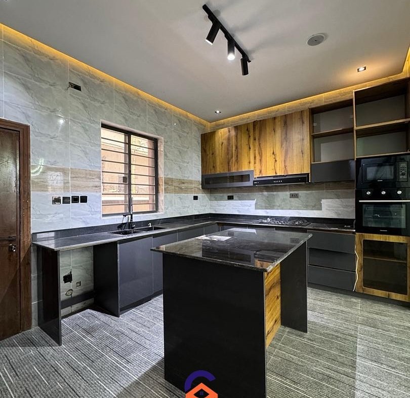 4 BEDS DETACHED DUPLEX WITH A BQ ‼️__For Sale__Location_ Sangotedo_ Ajah__Title_ Governors Consent _ Building Approval __Price_ 190M‼️__Features__4