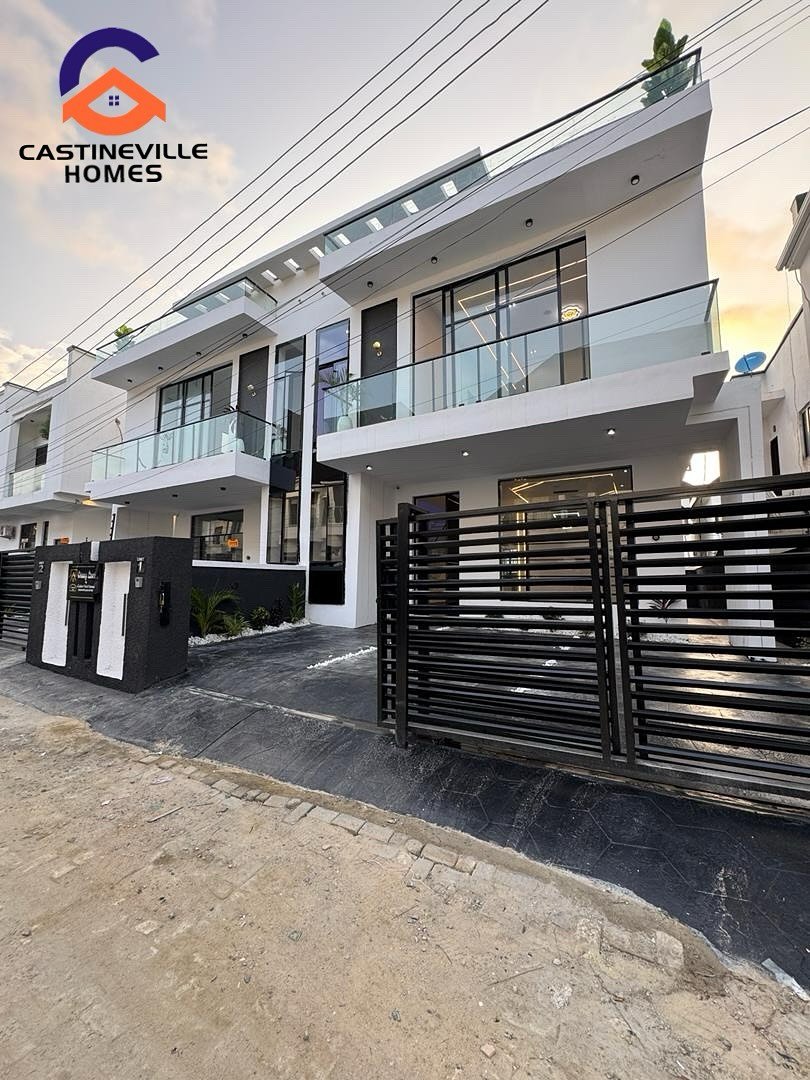 4 BEDROOM SEMI- DETACHED DUPLEX WITH A BQ FOR SALE‼️‼️_._.__📍IKOTA _ 220M‼️__Features_‼️_-Spacious Rooms _-Chandeliers _-POP ceilings _(