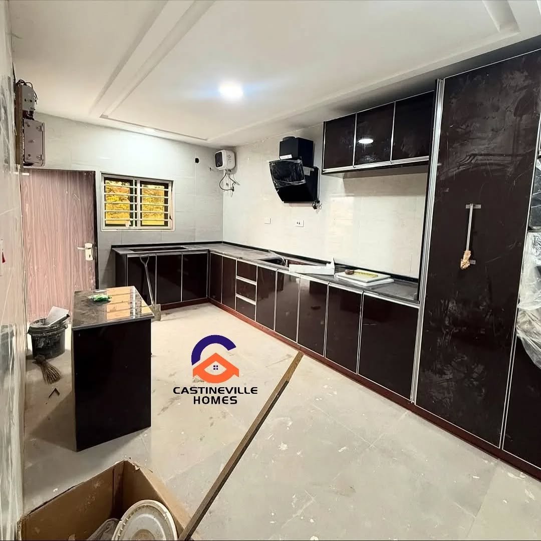 New listing __Newly constructed 4bedrooms terrace with a 1bedroom attached guest house available for sale.__Location_ 📍Apo – Abuja __Price_ 200M Naira_13