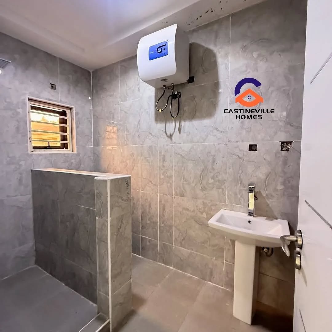 New listing __Newly constructed 4bedrooms terrace with a 1bedroom attached guest house available for sale.__Location_ 📍Apo – Abuja __Price_ 200M Naira_17