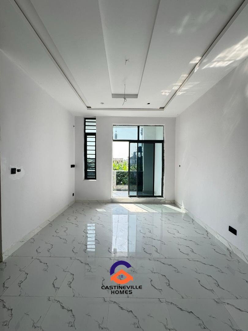 SERVICED 3 _ 4 BEDROOM TERRACE DUPLEX _._._📍ABRAHAM ADESANYA_ AJAH. _ 90M _ 105M__Features__-Spacious Rooms _-Chandeliers _-POP ceilings _-Bluetooth sp_5