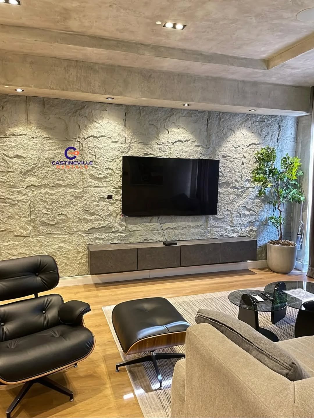 This beautiful Fully Furnished 2 Bedroom Apartment is available for rent__FEATURES_ __Fully Serviced __ Spacious __ Treated water__ Microwave__ oven__ He_4