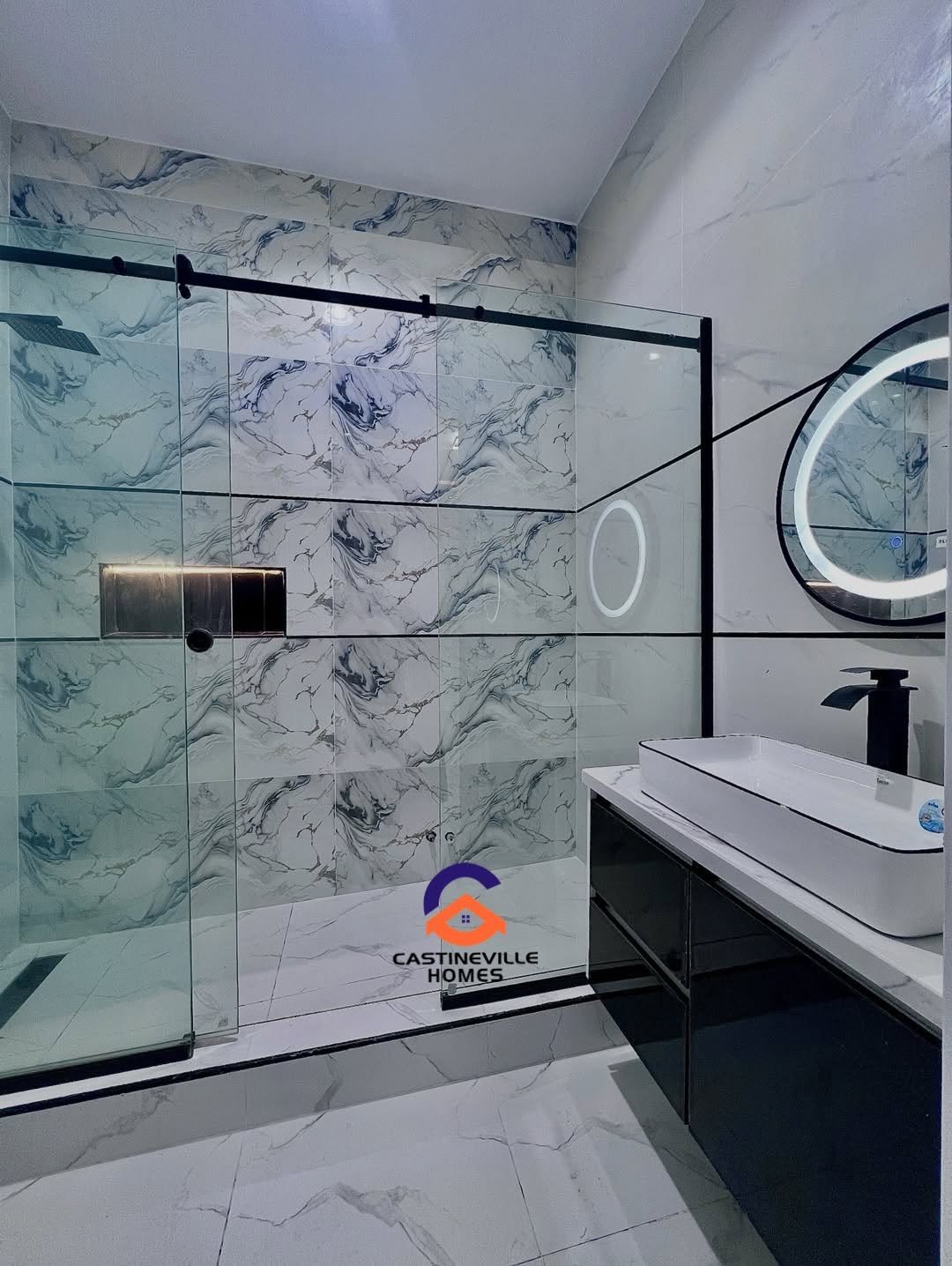 For Sale‼️__Newly Built Deluxe 5 Bedroom Fully Detached Duplex with a Swimming pool seating on a 600sqm land__Location-VGC axis Lekki Lagos‼️__Fea_15