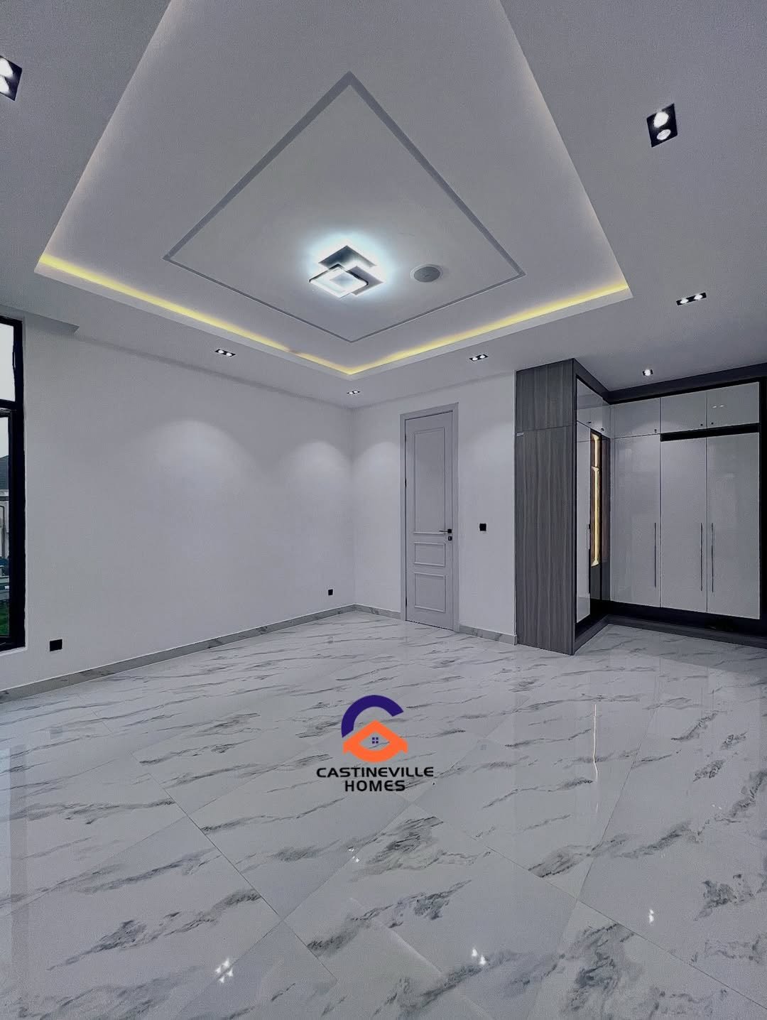 For Sale‼️__Newly Built Deluxe 5 Bedroom Fully Detached Duplex with a Swimming pool seating on a 600sqm land__Location-VGC axis Lekki Lagos‼️__Fea_16