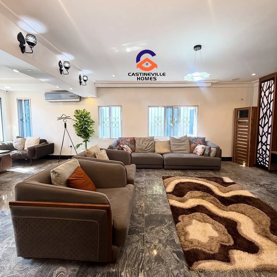 New listing __Fully gated 5bedrooms semi detached duplex 2room boys quarters available for sale __Location_📍Maitama – Abuja ( Inside an estate )__Price_2