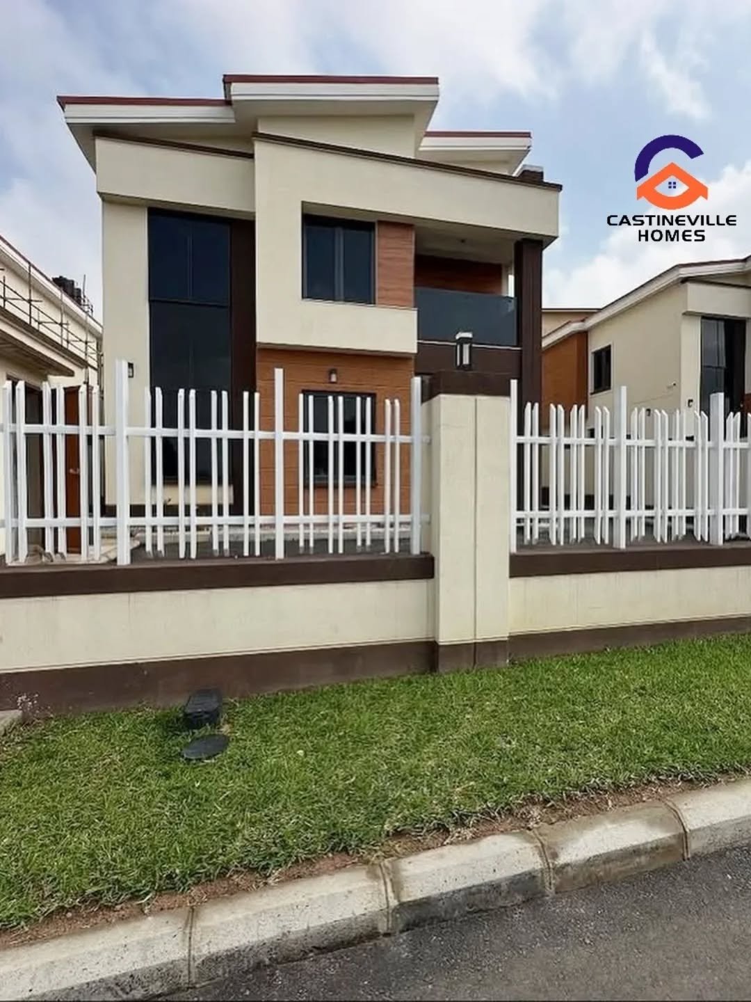 New listing __Newly constructed 4bedrooms fully detached duplex with a boys quarters _ a family lounge_fully gated compound.__Location_📍life camp – Abu_4